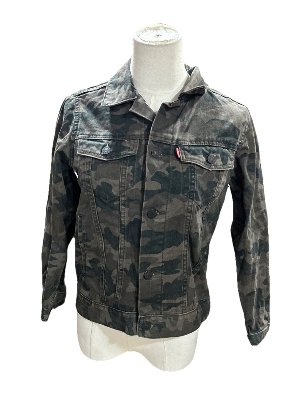Levi’s Denim Jacket  Women’s Juniors Medium Camouflage